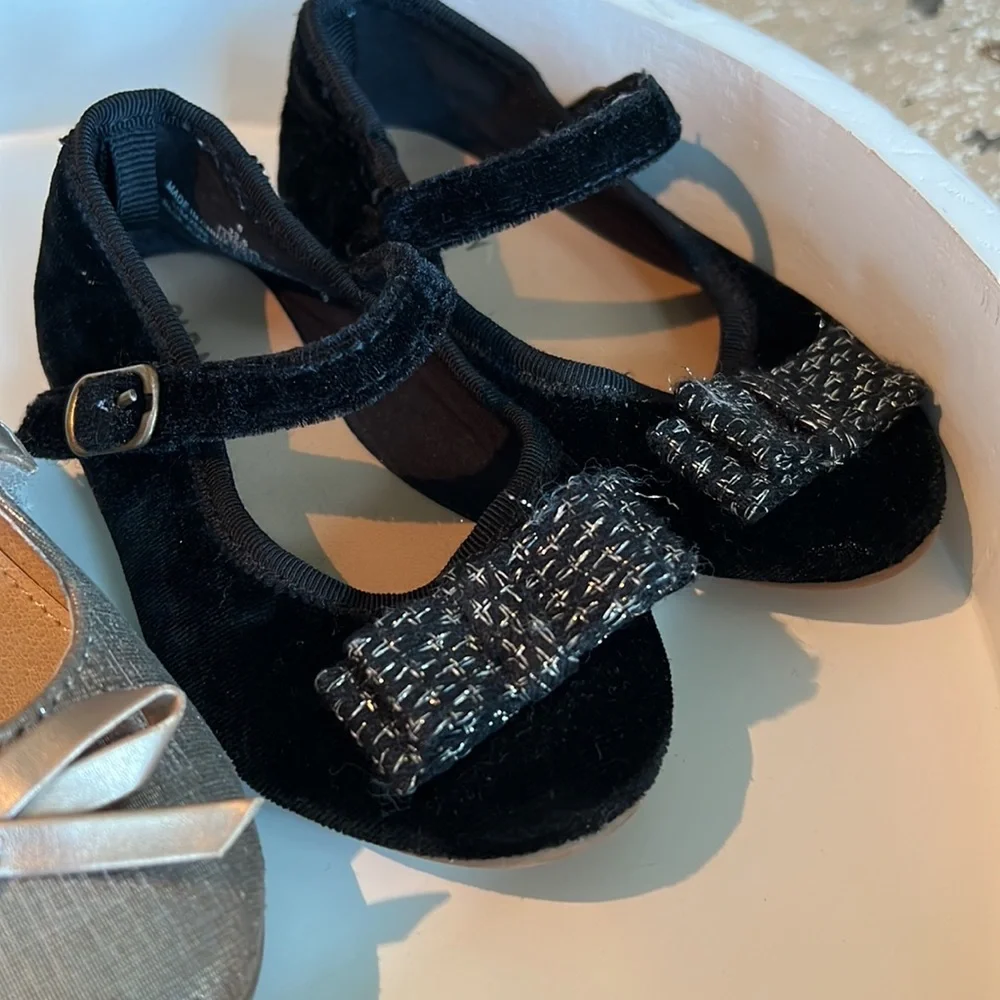 Toddler girls Holiday dress shoes gold velvet ballet flats - Picture 3 of 3